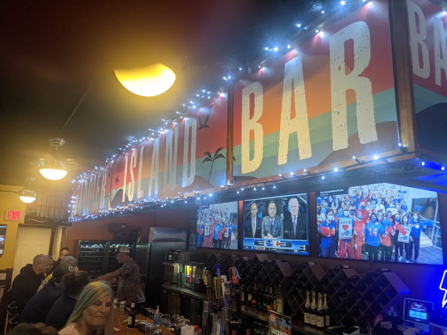 Barrier Island Bar – photo 3